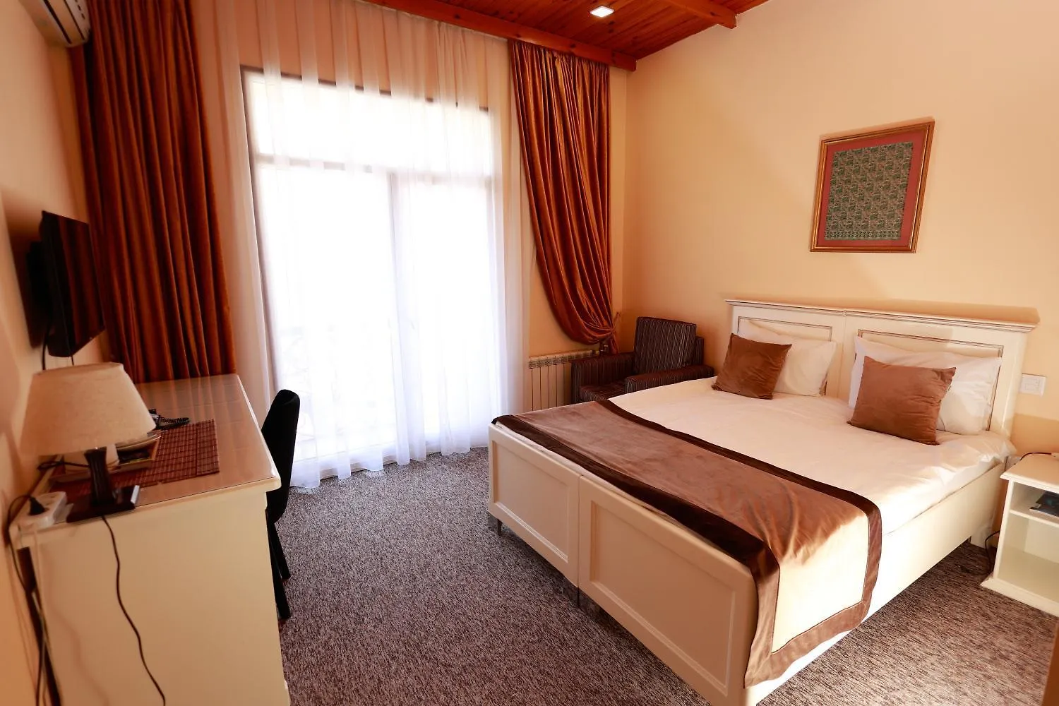 East Legend Hotel Baku 3*,