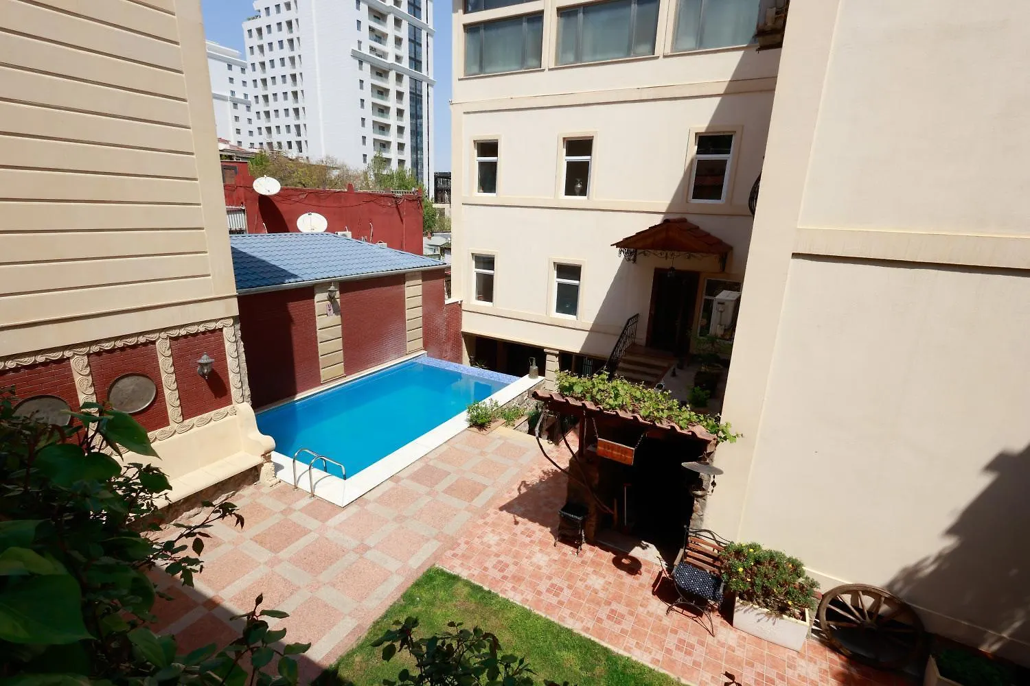 East Legend Hotel Baku Azerbaijan