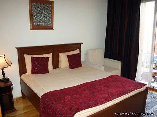 East Legend Hotel Baku 3*,