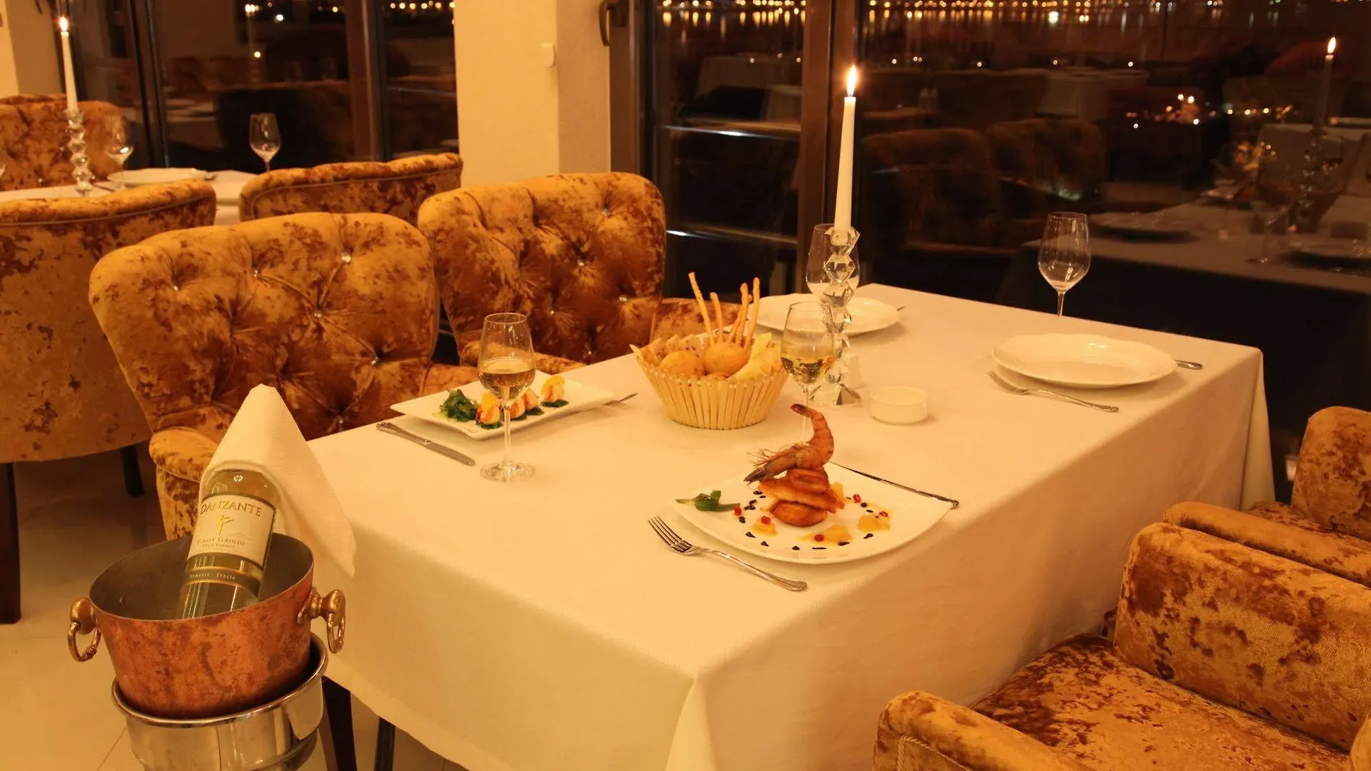 East Legend Hotel Baku