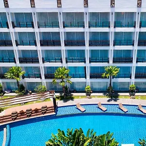Fairfield By Marriott Bali Отель Легиан
